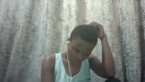 Snapshot of tina2030_1 chatting on 19, 5, 2026 tee online show from 19, 5, 2026