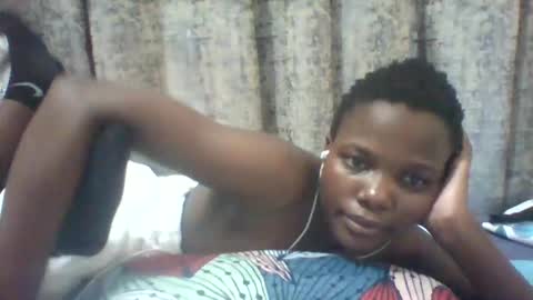 Snapshot of tina2030_1 chatting on 28, 5, 2026 tee online show from 28, 5, 2026