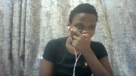 Snapshot of tina2030_1 chatting on 6, 6, 2026 tee online show from 6, 6, 2026