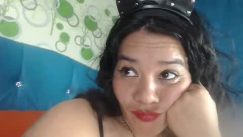 tina_hottt online show from 17, 10, 2025