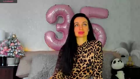 Tina online show from 2, 12, 2025