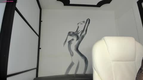 Tina  online show from 31, 1, 2025