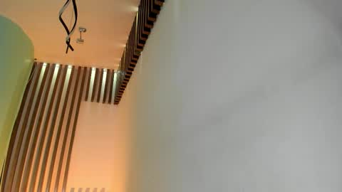 Tina  online show from 2, 12, 2025