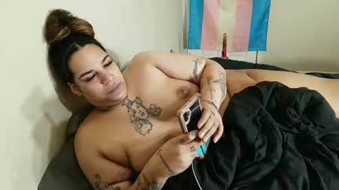 Tina Blow online show from 23, 9, 2025