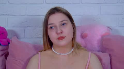 TinaBurton online show from 8, 4, 2026