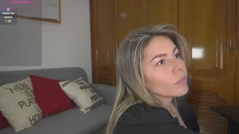 Snapshot of tinacb chatting on 6, 3, 2025 tinacb online show from 6, 3, 2025