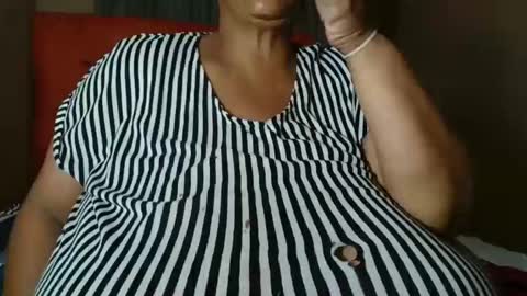 tinagiant online show from 19, 4, 2026