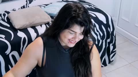 Snapshot of tinakay1 chatting on 30, 1, 2025 tinakay1 online show from 30, 1, 2025