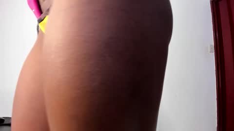 tinas_smith online show from 19, 2, 2026