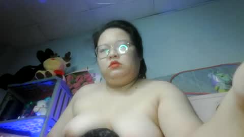 tini_bei online show from 22, 6, 2026