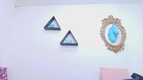 Snapshot of tinkerbell_1 chatting on 12, 9, 2025 tinkerbell online show from 12, 9, 2025