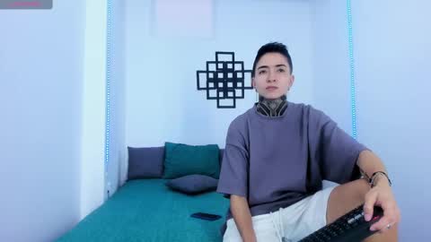 TINNY AND CANDY online show from 13, 9, 2025