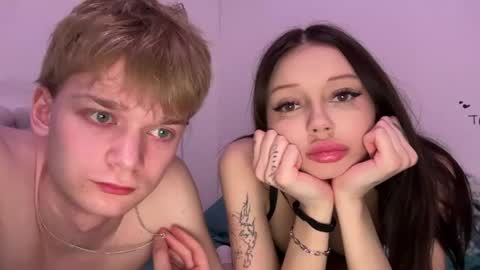 TinnyDoll online show from 4, 4, 2026