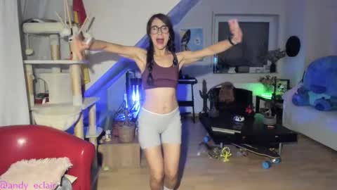 Tiny online show from 13, 10, 2025