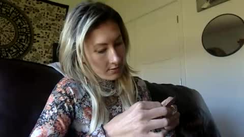 tinyandtatted420 online show from 14, 10, 2025