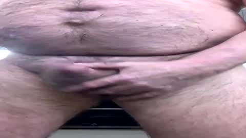 Snapshot of tinybob65 chatting on 13, 5, 2026 tinybob65 online show from 13, 5, 2026