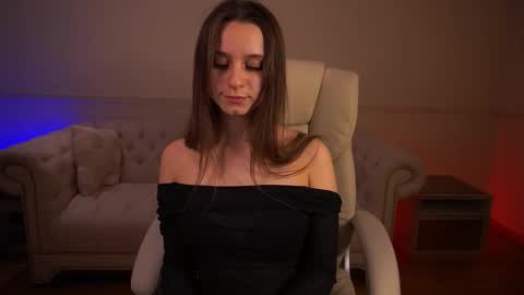 tinynataliee online show from 20, 2, 2026