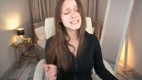 Snapshot of tinynataliee chatting on 6, 5, 2026 tinynataliee online show from 6, 5, 2026