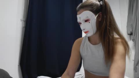 Snapshot of tipsytinkerbell chatting on 24, 11, 2025 Tinks online show from 24, 11, 2025