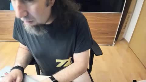 Snapshot of tirolerboy27 chatting on 4, 6, 2026 Tirolerboy27 online show from 4, 6, 2026