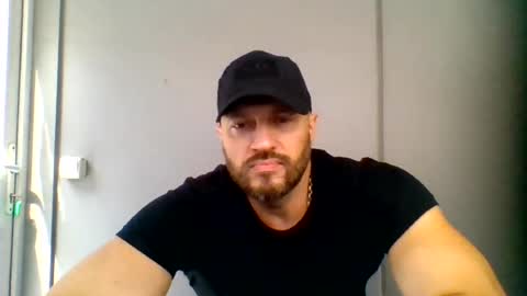 Snapshot of titan_heart chatting on 5, 8, 2026 titan_heart online show from 5, 8, 2026