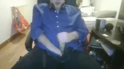 Snapshot of titeuf3855839553 chatting on 18, 9, 2025 titeuf3855839553 online show from 18, 9, 2025