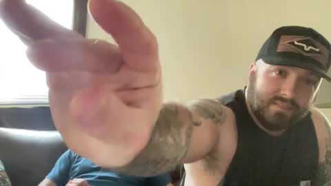 Snapshot of tj_dustin chatting on 25, 6, 2026 TJ and Dustin online show from 25, 6, 2026