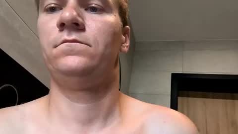 Snapshot of tobiasz950215 chatting on 12, 6, 2026 tobiasz950215 online show from 12, 6, 2026