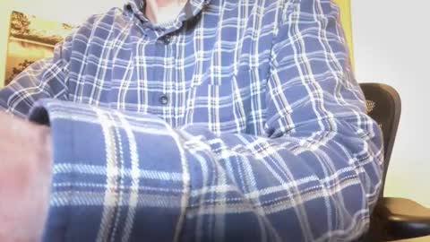 Snapshot of togbear chatting on 2, 2, 2026 Togbear online show from 2, 2, 2026