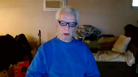 tom112292014 online show from 4, 2, 2025