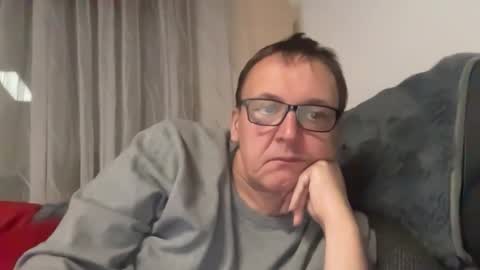 Tom online show from 26, 11, 2025