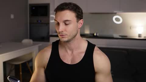 Snapshot of tom_fordd chatting on 18, 12, 2025 Tom online show from 18, 12, 2025