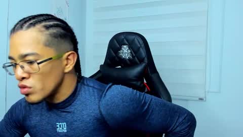 Snapshot of tom_kingfit chatting on 18, 11, 2025 SPORTSFIT29 online show from 18, 11, 2025