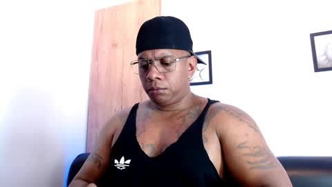 Snapshot of tom_miller chatting on 22, 2, 2025 Tom Miller online show from 22, 2, 2025