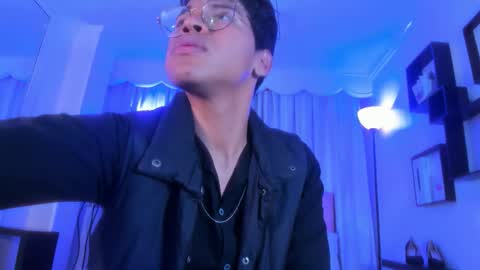 Tomas online show from 21, 10, 2025