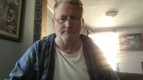 Hola online show from 10, 1, 2025