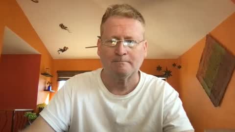 Hola online show from 11, 3, 2025