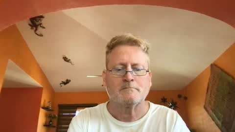 Hola online show from 24, 2, 2026