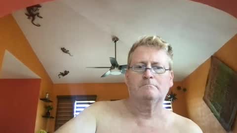 Snapshot of tomascausa chatting on 18, 6, 2026 Hola online show from 18, 6, 2026