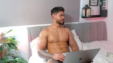 Snapshot of tomasferrer chatting on 7, 6, 2026 Tomas Ferrer online show from 7, 6, 2026