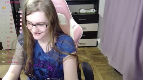 Snapshot of tomato_tease chatting on 13, 11, 2025 tomato_tease online show from 13, 11, 2025