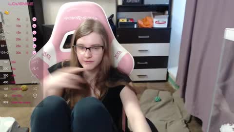 Snapshot of tomato_tease chatting on 19, 3, 2026 tomato_tease online show from 19, 3, 2026