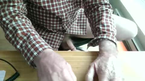 tombombadil_424242 online show from 1, 12, 2025