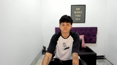 Snapshot of tomboy_natali chatting on 4, 4, 2026 IAN SAYD online show from 4, 4, 2026