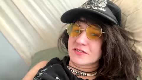 Snapshot of tomboy_titties chatting on 16, 6, 2026 tomboy_titties online show from 16, 6, 2026