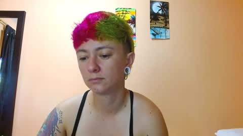 Snapshot of tomboyblue chatting on 2, 8, 2026 Blue online show from 2, 8, 2026