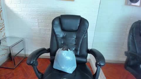 Snapshot of tomboygirl69 chatting on 26, 11, 2025 tomboygirl69 online show from 26, 11, 2025