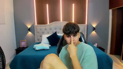 Tommy  online show from 7, 10, 2025