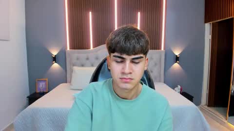 Tommy  online show from 10, 10, 2025