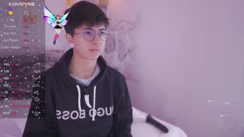 Blue  online show from 30, 10, 2025